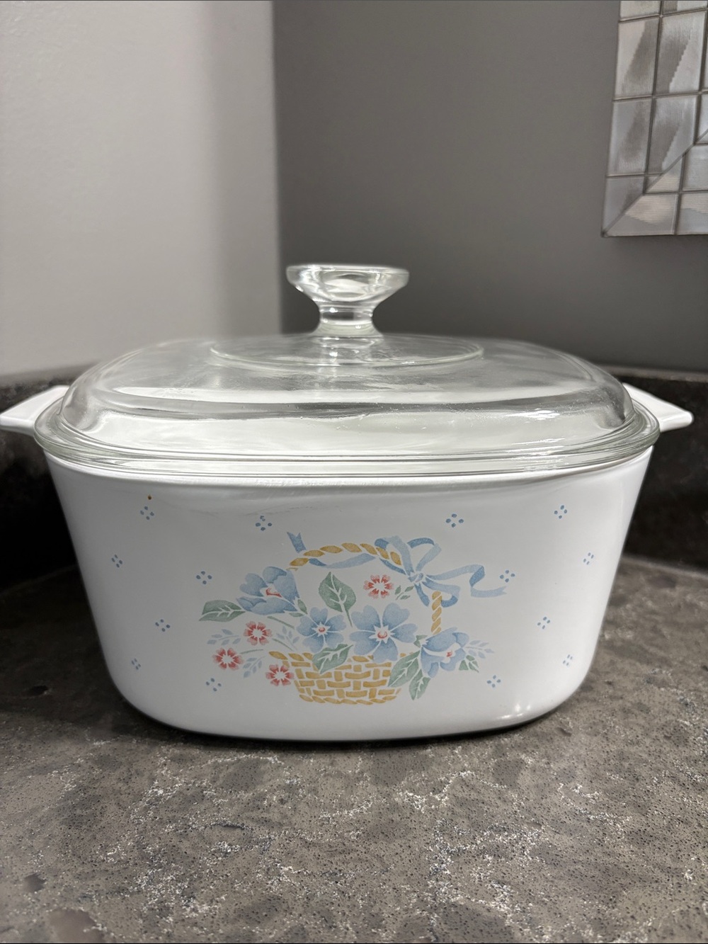 Corningware White Covered Casserole with Blue Floral Basket 3 Litre.